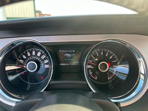 Used 2014 Ford Mustang Premium w/ Comfort Package RWD image 15