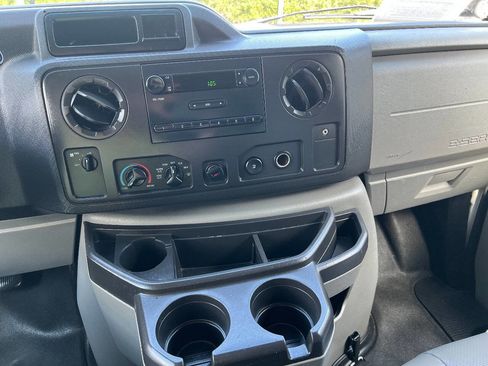 Used 2014 Ford E-150 and Econoline 150 w/ Commercial Cargo Van Package image 32