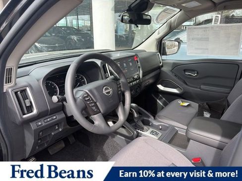 New 2026 Nissan Frontier SV w/ SV Convenience Package image 3