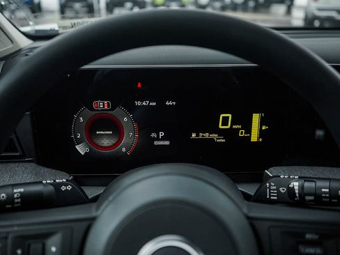 New 2026 Nissan Kicks S image 21