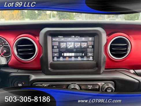 Used 2021 Jeep Gladiator Rubicon w/ Trailer Tow Package AWD/4WD image 50