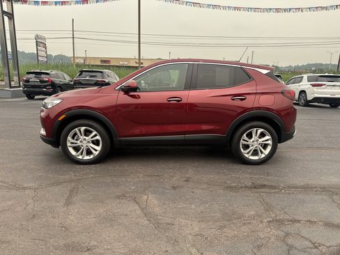 Used 2023 Buick Encore GX Preferred w/ Cold Weather Comfort Package AWD/4WD image 7