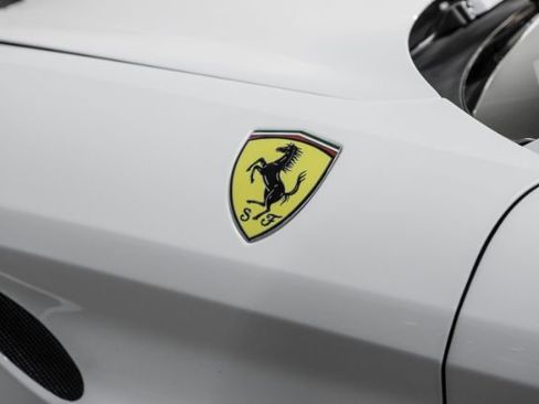 Used 2015 Ferrari California T image 51