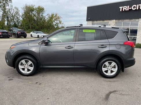 Used 2014 Toyota RAV4 XLE AWD/4WD image 3