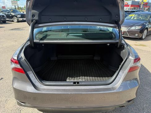 Used 2022 Toyota Camry XLE AWD/4WD image 27
