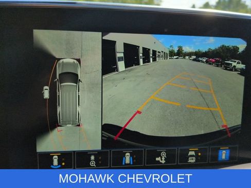 Used 2024 Chevrolet Suburban RST w/ Luxury Package AWD/4WD image 15