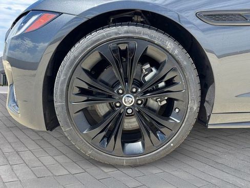 New 2024 Jaguar XF R-Dynamic SE image 9