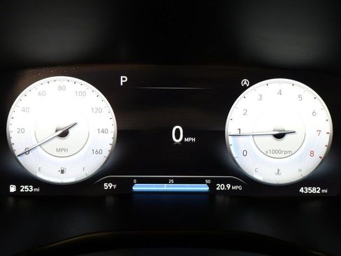 Used 2023 Hyundai Santa Fe Limited image 47