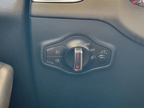 Used 2013 Audi Q5 2.0T Premium Plus image 21