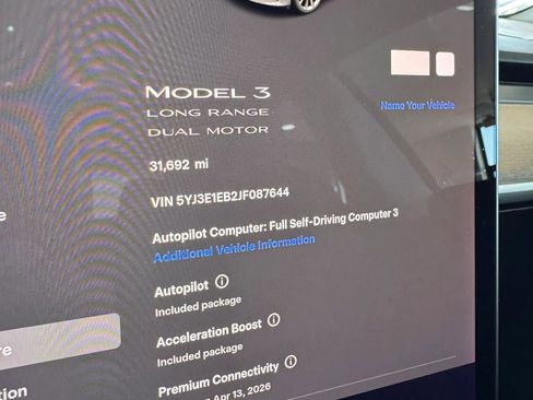 Used 2018 Tesla Model 3 Long Range image 28