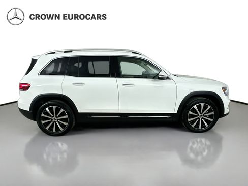Certified 2023 Mercedes-Benz GLB 250 4MATIC image 4