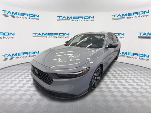 Used 2023 Honda Accord Sport image 1