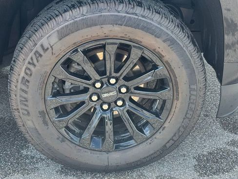 Used 2022 GMC Canyon Elevation w/ Elevation Premium Package AWD/4WD image 7