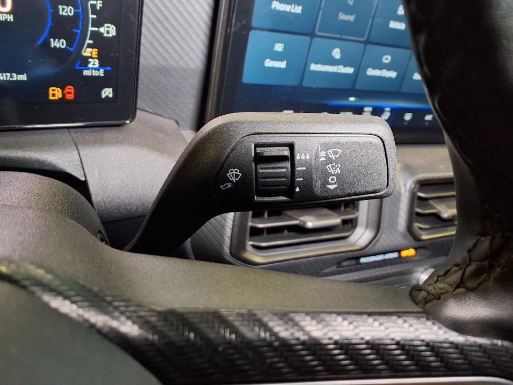 Used 2024 Ford Mustang Coupe RWD image 13