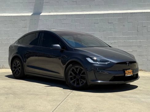 Used 2024 Tesla Model X AWD/4WD image 1