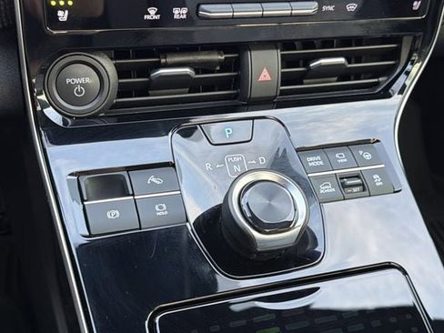 Certified 2024 Subaru Solterra Touring w/ Touring Package image 37