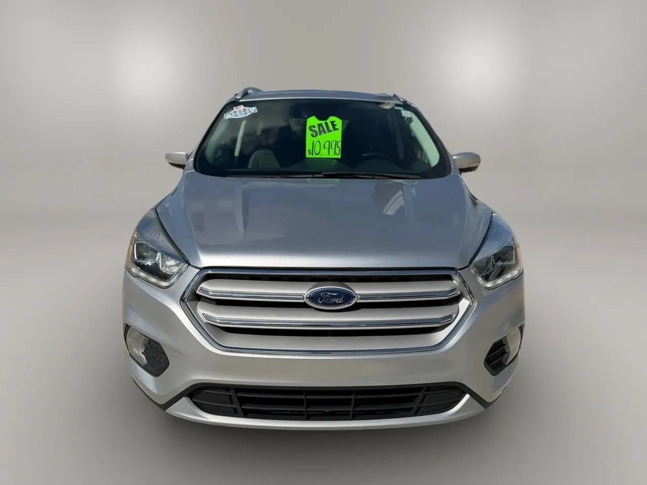 Used 2017 Ford Escape Titanium AWD/4WD image 2