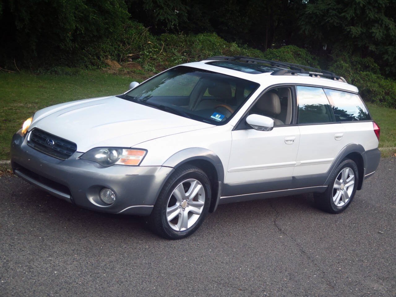 Used 2005 Subaru Outback 3.0R Limited AWD/4WD image 22
