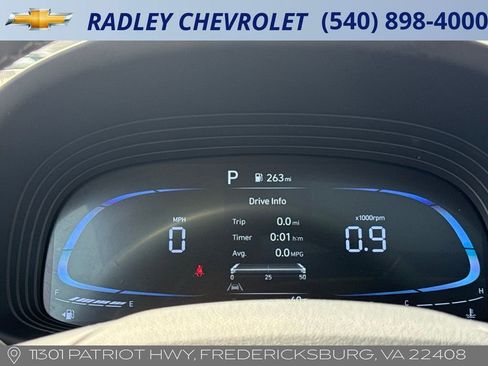 Used 2025 Hyundai Venue SEL image 7