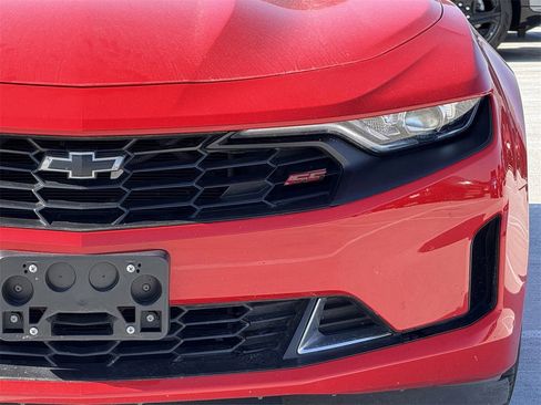 Certified 2021 Chevrolet Camaro LT w/ RS Package image 8