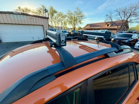 Used 2014 Subaru Crosstrek 2.0i Limited w/ Popular Package #2 image 24