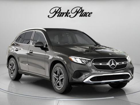 Certified 2026 Mercedes-Benz GLC 300 4MATIC image 33