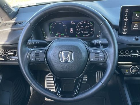 Used 2024 Honda Accord Sport image 12