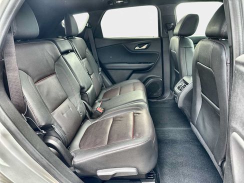 Used 2021 Chevrolet Blazer RS w/ Enhanced Convenience Package FWD image 20