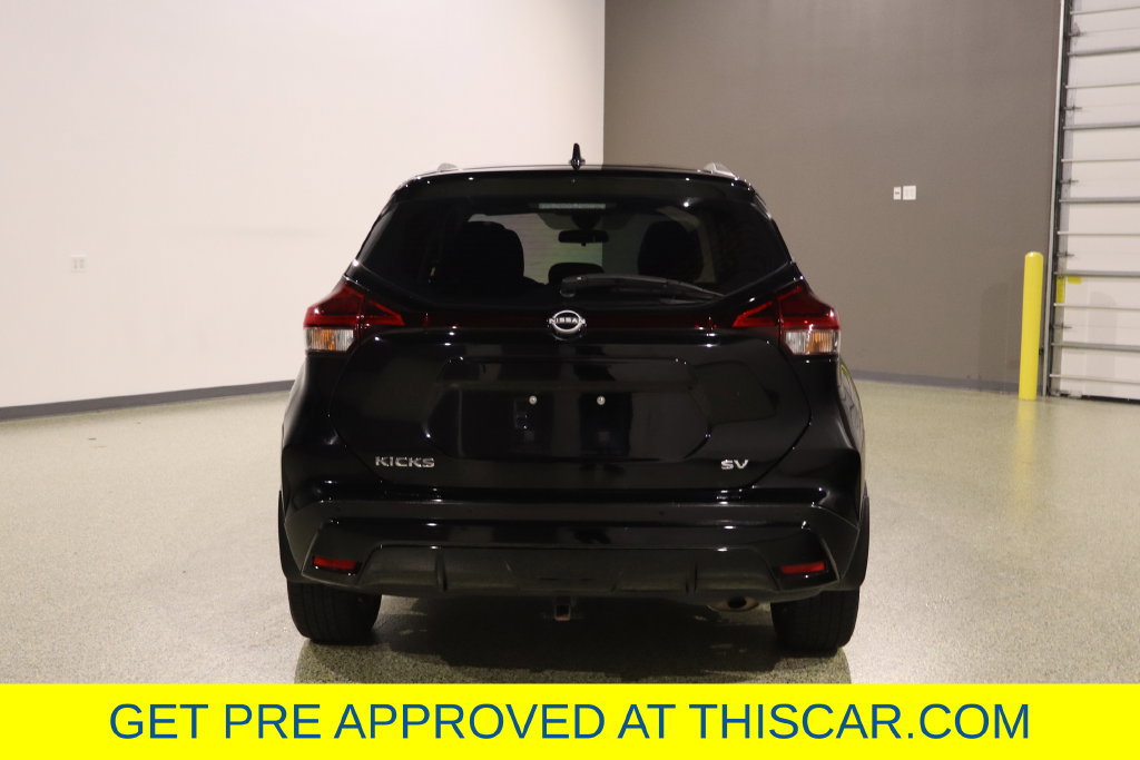 Used 2023 Nissan Kicks SV FWD image 9