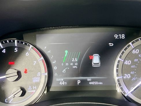 Used 2024 Toyota Highlander XLE image 23