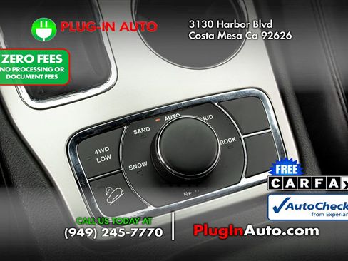 Used 2021 Jeep Grand Cherokee Limited AWD/4WD image 24