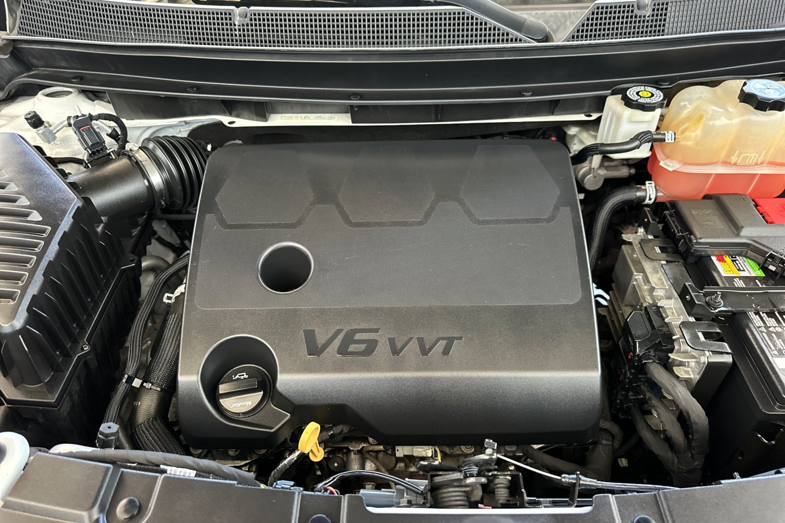 Used 2020 Chevrolet Traverse LS FWD image 25