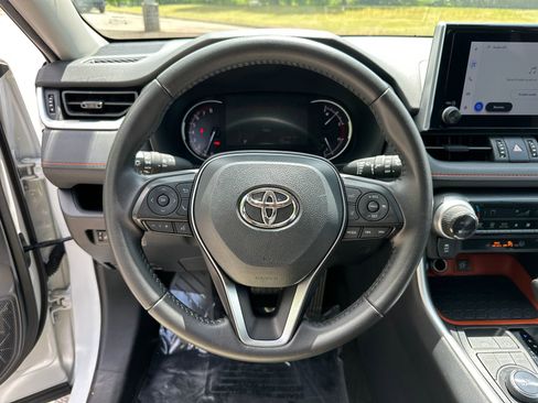 Used 2024 Toyota RAV4 Adventure AWD/4WD image 21