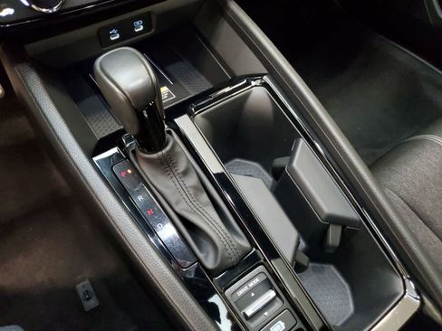 Certified 2025 Honda Accord Sport image 9