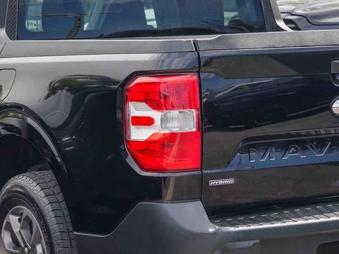 Used 2023 Ford Maverick XLT image 7