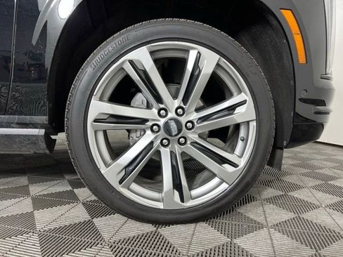 Used 2025 Cadillac Escalade ESV Sport Platinum AWD/4WD image 7
