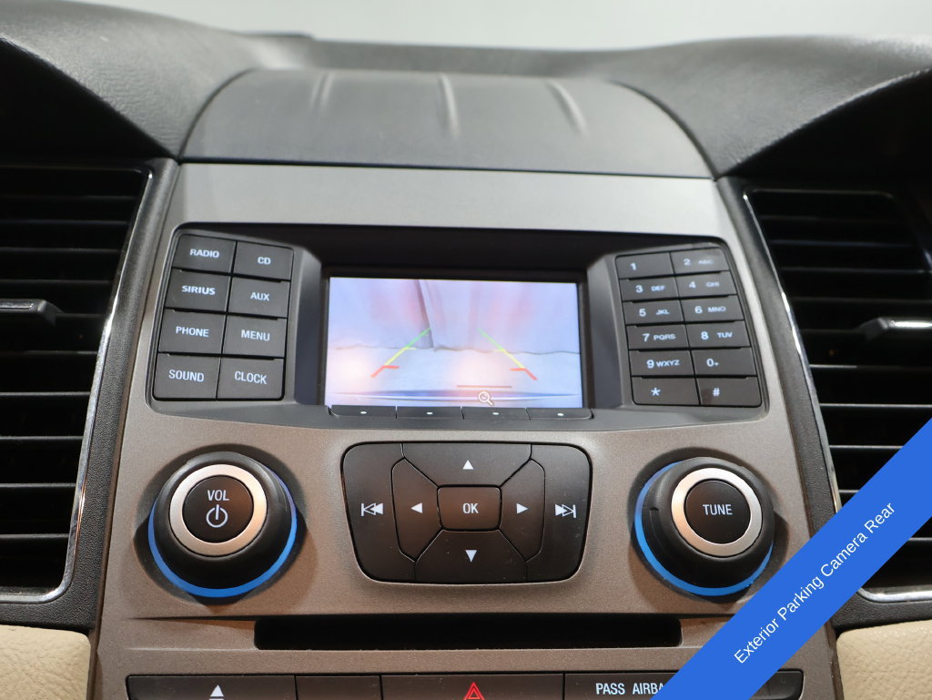 Used 2019 Ford Taurus SE FWD image 6