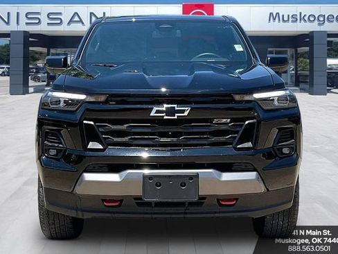 Used 2024 Chevrolet Colorado Z71 w/ Z71 Convenience Package 2 AWD/4WD image 2