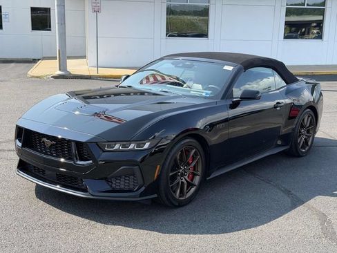 Used 2024 Ford Mustang GT Premium RWD image 4