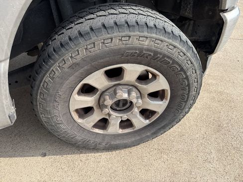 Used 2024 Ford F250 XLT w/ FX4 Off-Road Package image 15