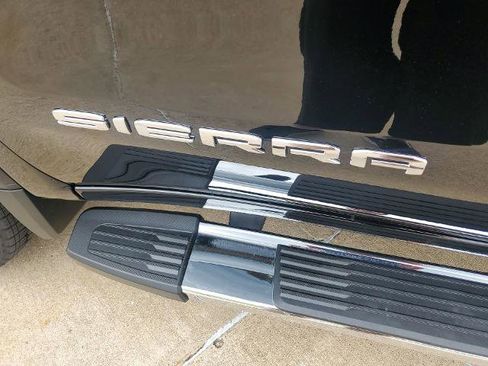 New 2026 GMC Sierra 1500 SLT w/ SLT Premium Plus Package image 38