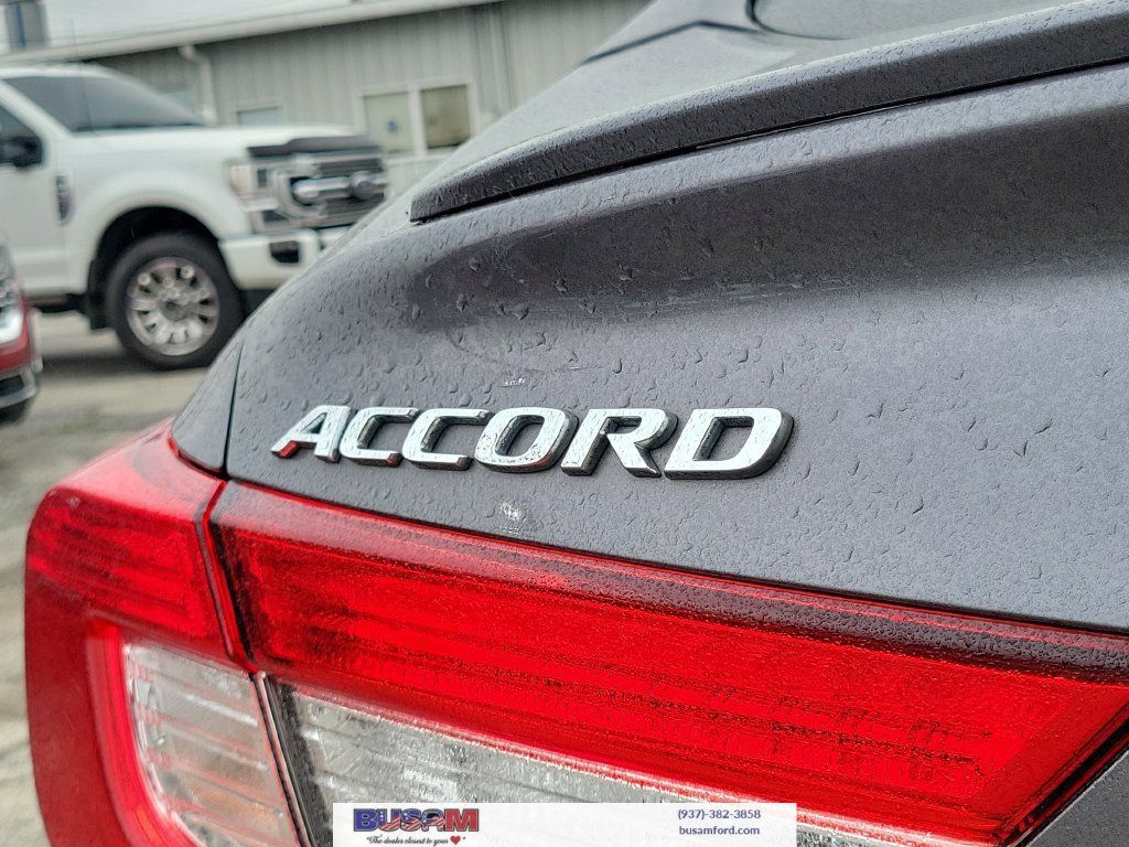 Used 2019 Honda Accord Sport image 6
