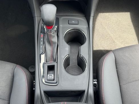 Used 2022 Chevrolet Equinox RS FWD image 16