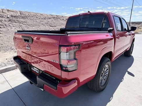 Certified 2025 Nissan Frontier SV image 6
