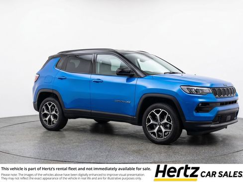 Used 2025 Jeep Compass Limited AWD/4WD image 1