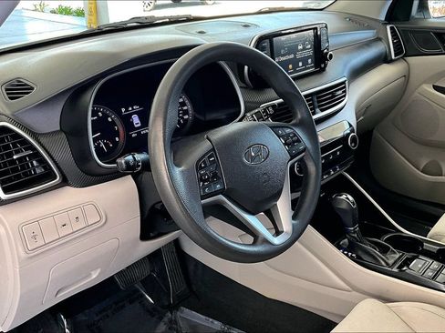 Used 2020 Hyundai Tucson SE FWD image 17
