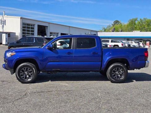 Used 2023 Toyota Tacoma SR5 AWD/4WD image 23
