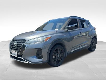 Used 2023 Nissan Kicks SR