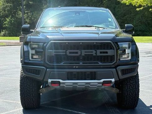 Used 2018 Ford F150 Raptor w/ Equipment Group 802A Luxury AWD/4WD image 12
