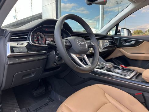 Used 2023 Audi Q7 3.0T Premium image 37